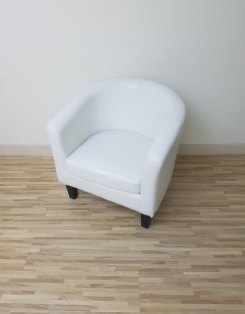 Tiny Single Seat - White Leather