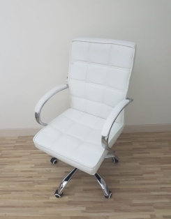 Office Chair - White Leather - Soft Seat