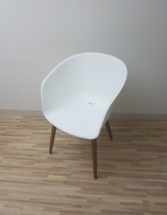Tub Chair - White PVC