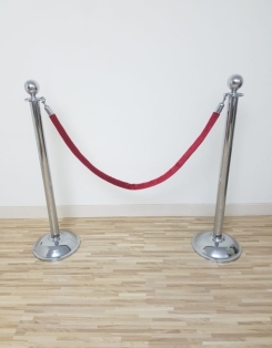 Barricade Post With Rope - Chrome